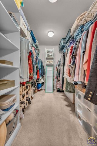 4235 SW Aylesbury RD, Topeka, KS 66610