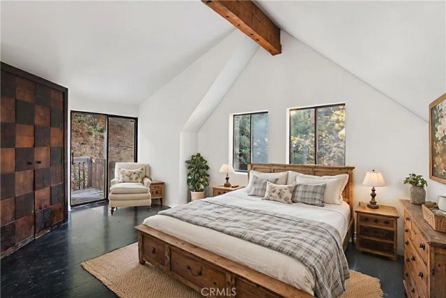 5866 Robin Oak Drive, Angelus Oaks, CA 92305