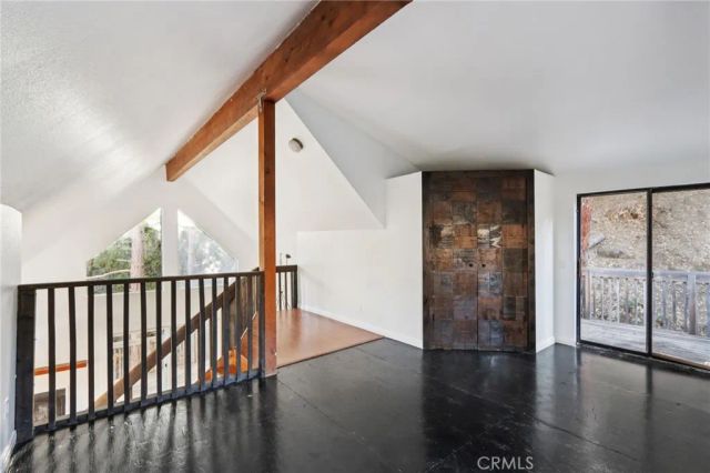 5866 Robin Oak Drive, Angelus Oaks, CA 92305