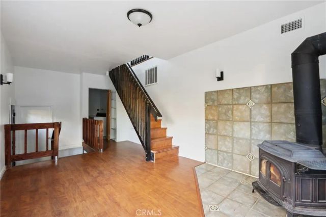 5866 Robin Oak Drive, Angelus Oaks, CA 92305