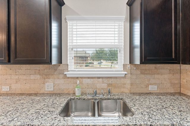 13203 Panhandle, San Antonio, TX 78253