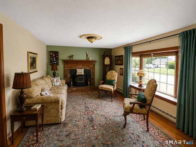 20 Silver Lane, Enfield, CT 06082