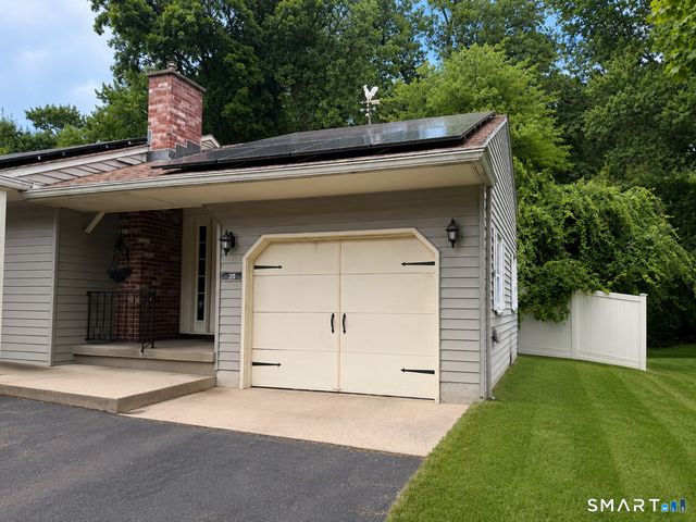 20 Silver Lane, Enfield, CT 06082