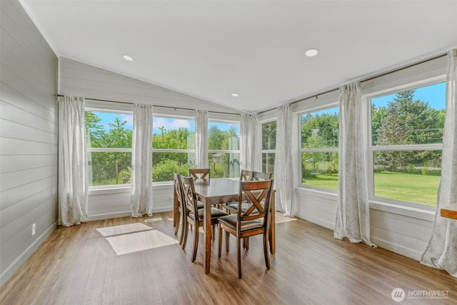 567 QUICK Road, Castle Rock, WA 98611