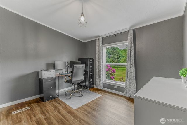 567 QUICK Road, Castle Rock, WA 98611