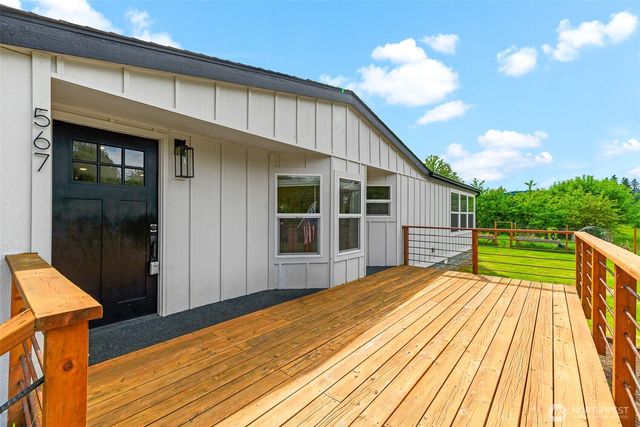 567 QUICK Road, Castle Rock, WA 98611