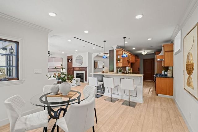216 Bloomfield Road, Burlingame, CA 94010