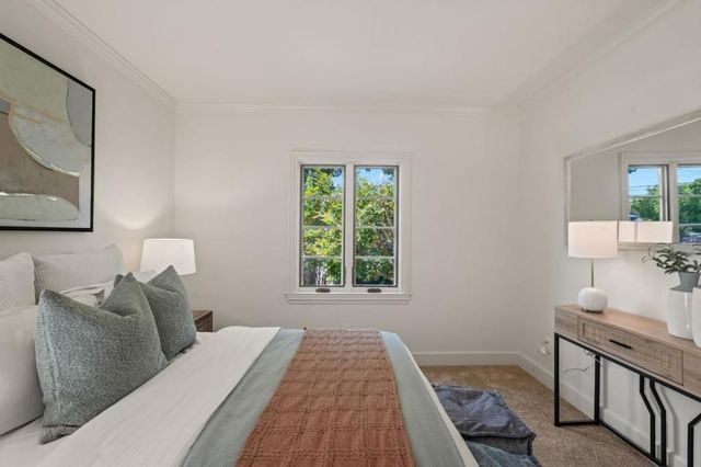 216 Bloomfield Road, Burlingame, CA 94010