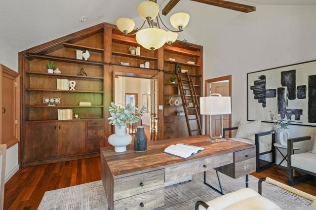 216 Bloomfield Road, Burlingame, CA 94010