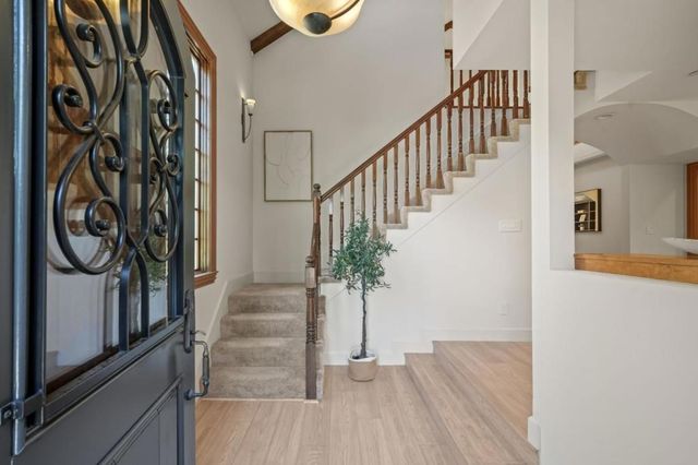 216 Bloomfield Road, Burlingame, CA 94010