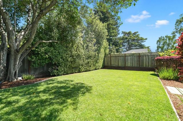 216 Bloomfield Road, Burlingame, CA 94010