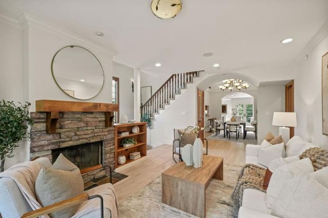 216 Bloomfield Road, Burlingame, CA 94010