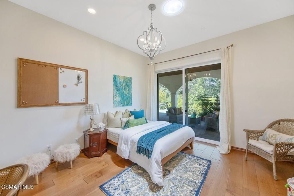 Image 15 of property listing at 4255 Saddlecrest Lane, Westlake Village, CA 91361