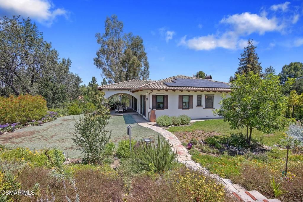 Image 21 of property listing at 4255 Saddlecrest Lane, Westlake Village, CA 91361