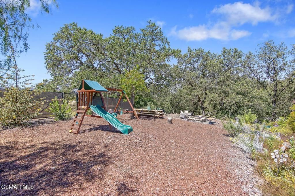 Image 24 of property listing at 4255 Saddlecrest Lane, Westlake Village, CA 91361
