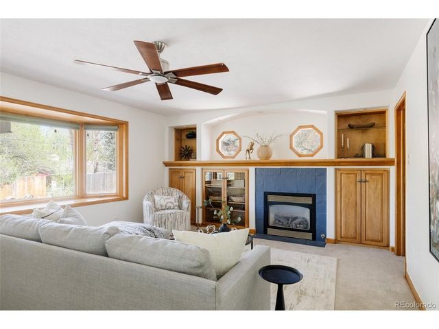 13705 Braun Rd, Golden, CO 80401