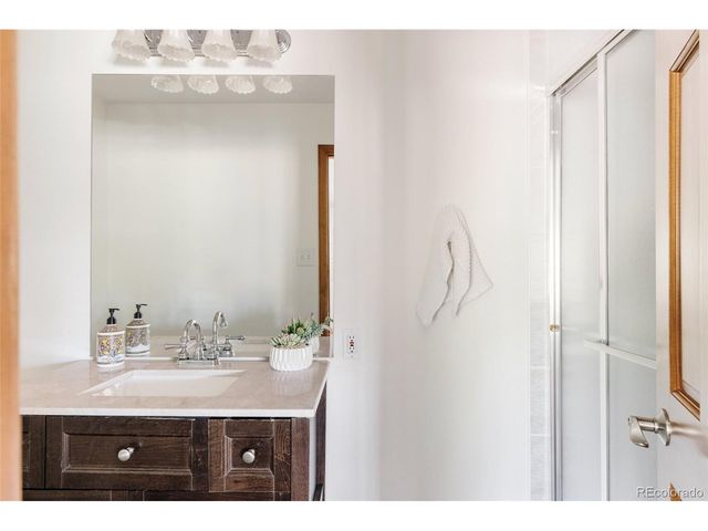 13705 Braun Rd, Golden, CO 80401