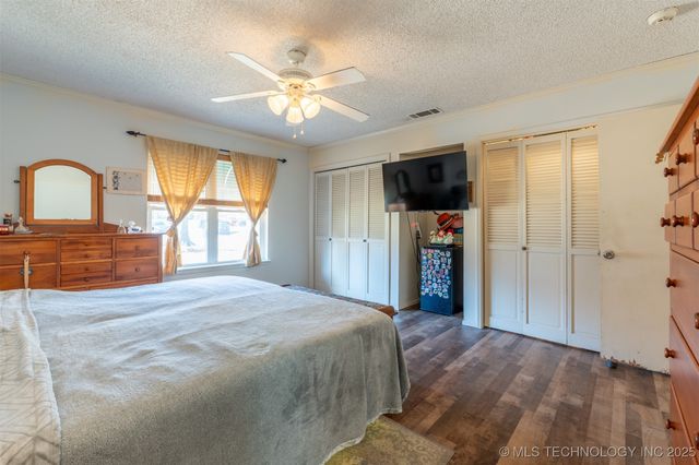 6915 S 77th East Avenue E, Tulsa, OK 74133