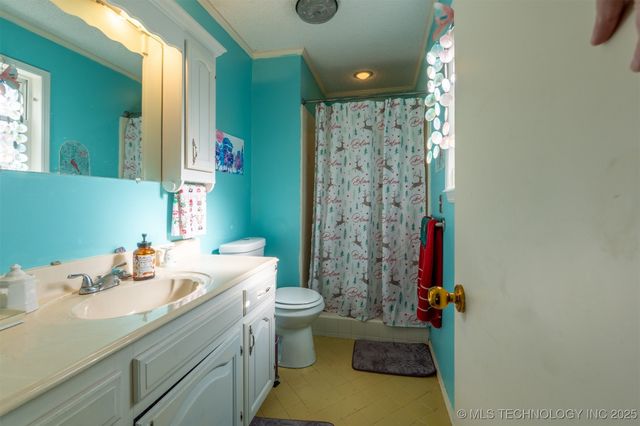 6915 S 77th East Avenue E, Tulsa, OK 74133