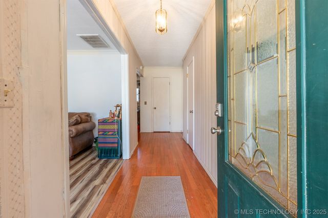 6915 S 77th East Avenue E, Tulsa, OK 74133