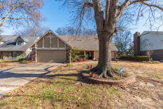 6915 S 77th East Avenue E, Tulsa, OK 74133