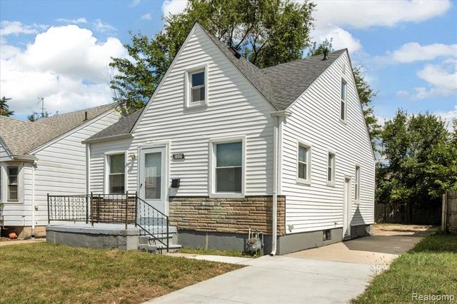 9160 Winthrop Street, Detroit, MI 48228