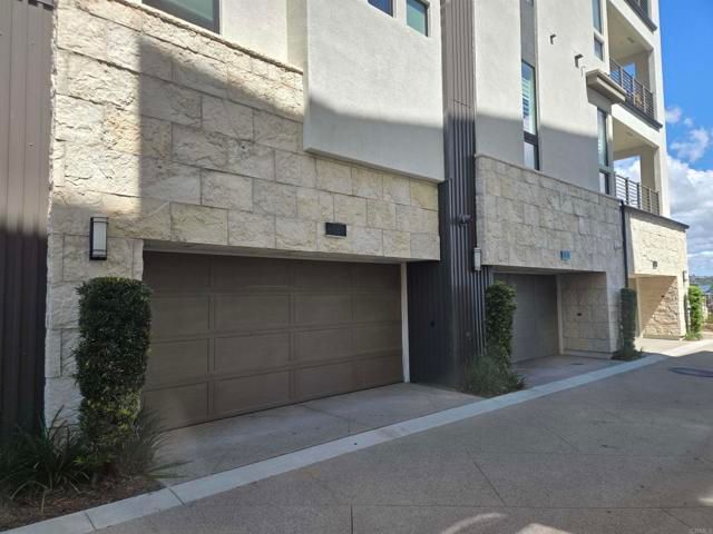 8337 Distinctive Drive, San Diego, CA 92108