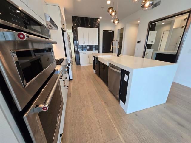 8337 Distinctive Drive, San Diego, CA 92108