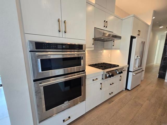 8337 Distinctive Drive, San Diego, CA 92108