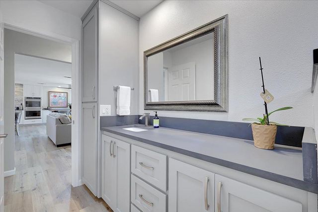 2690 Red Bud Ln, Yuba City, CA 95993