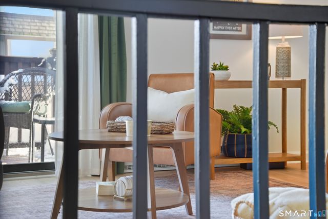 4 Pebblestone Circle 4, Suffield, CT 06078