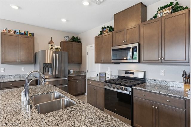 4616 Chirping Cricket Avenue, Las Vegas, NV 89141