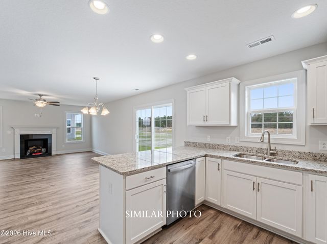 755 Regiment Road, Jacksonville, NC 28546