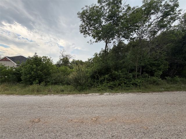 2610 Aurora Avenue, Granbury, TX 76048