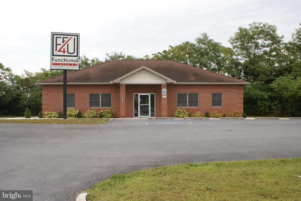 873 LINCOLN WAY, Chambersburg, PA 17202