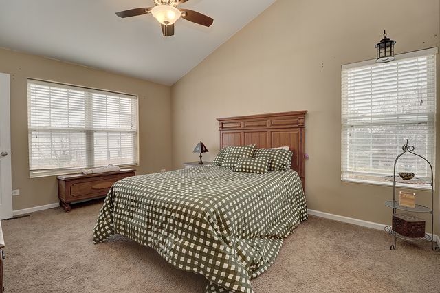 1227 WABENA Avenue, Minooka, IL 60447