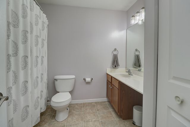 1227 WABENA Avenue, Minooka, IL 60447