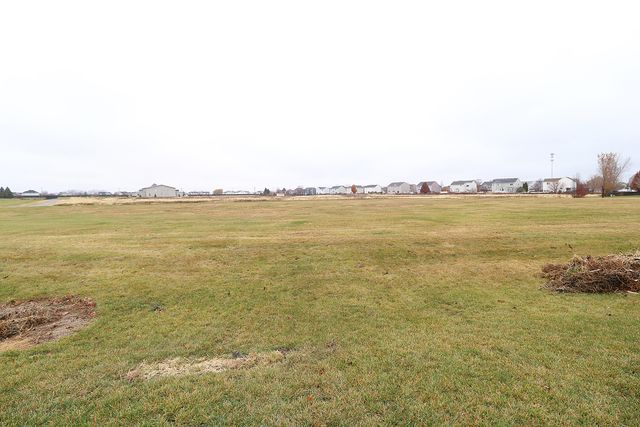 1227 WABENA Avenue, Minooka, IL 60447