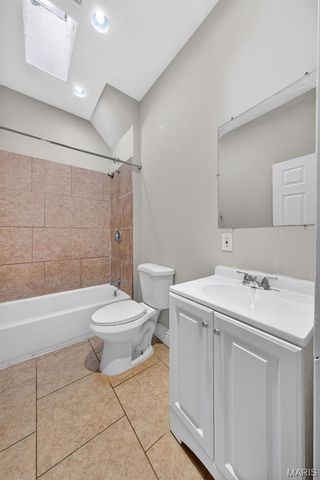 3437 Keokuk Street, St Louis, MO 63118