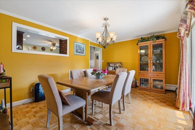 341 Red Maple Drive S, Wantagh, NY 11793