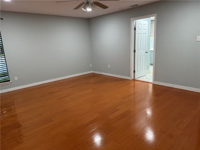 5418 Whitemarsh Dr, Corpus Christi, TX 78413