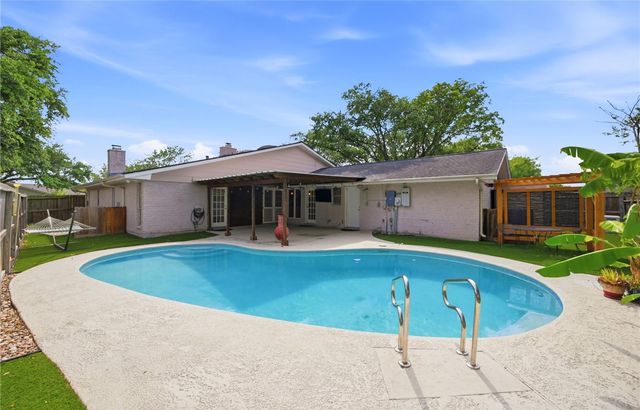 5418 Whitemarsh Dr, Corpus Christi, TX 78413
