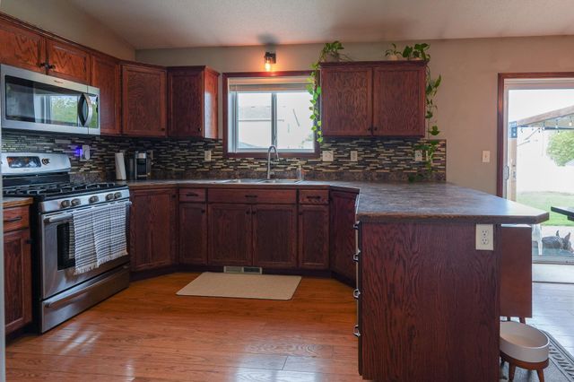4723 51st Street S, Fargo, ND 58104