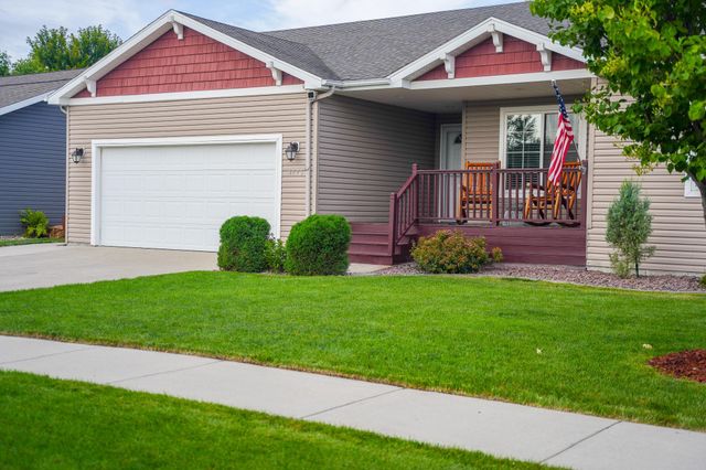 4723 51st Street S, Fargo, ND 58104