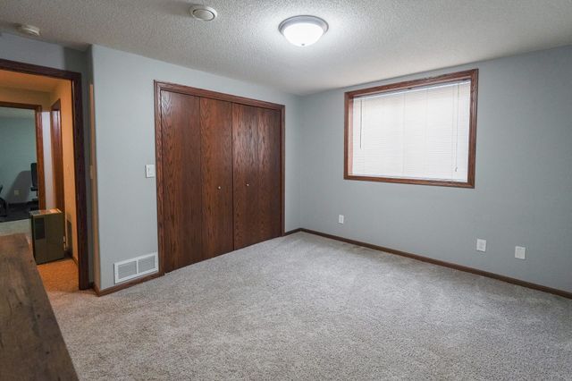 4723 51st Street S, Fargo, ND 58104