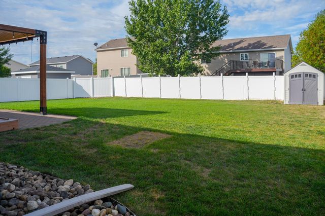 4723 51st Street S, Fargo, ND 58104