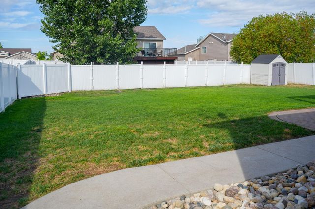 4723 51st Street S, Fargo, ND 58104