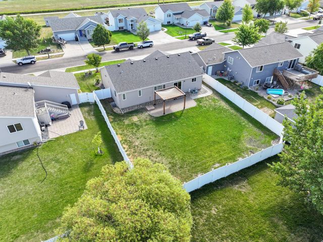 4723 51st Street S, Fargo, ND 58104