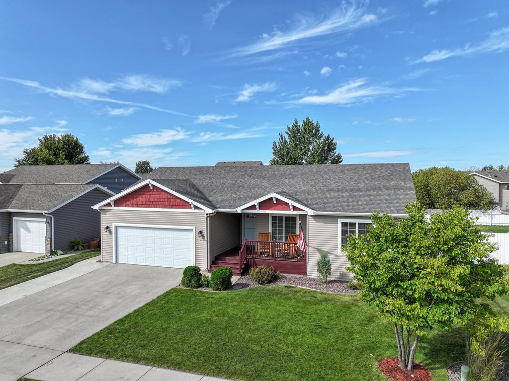 4723 51st Street S, Fargo, ND 58104