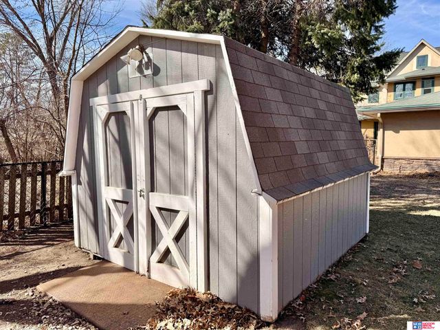 1427 N Hwy 15, Seward, NE 68434